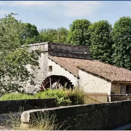 Chez Sarah - L'Escapade Bed and Breakfast Javerlhac-et-la-Chapelle-Saint-Robert Εξωτερικό φωτογραφία